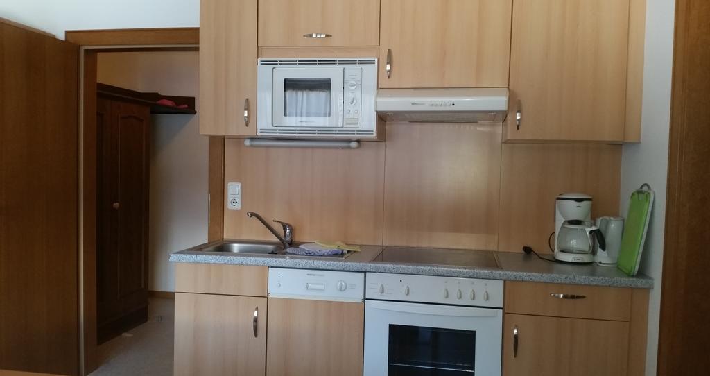 Haus Tuxerklamm Apartman Finkenberg Szoba fotó